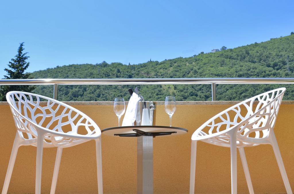 Hotel Villa Privileggio Mošćenička Draga 部屋 写真