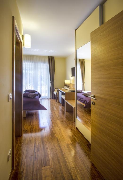 Hotel Villa Privileggio Mošćenička Draga エクステリア 写真