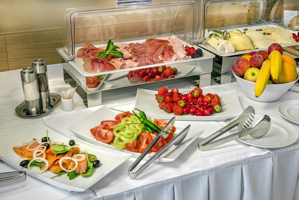 Hotel Villa Privileggio Mošćenička Draga エクステリア 写真