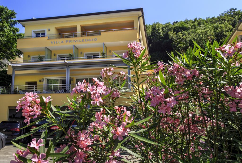 Hotel Villa Privileggio Mošćenička Draga エクステリア 写真